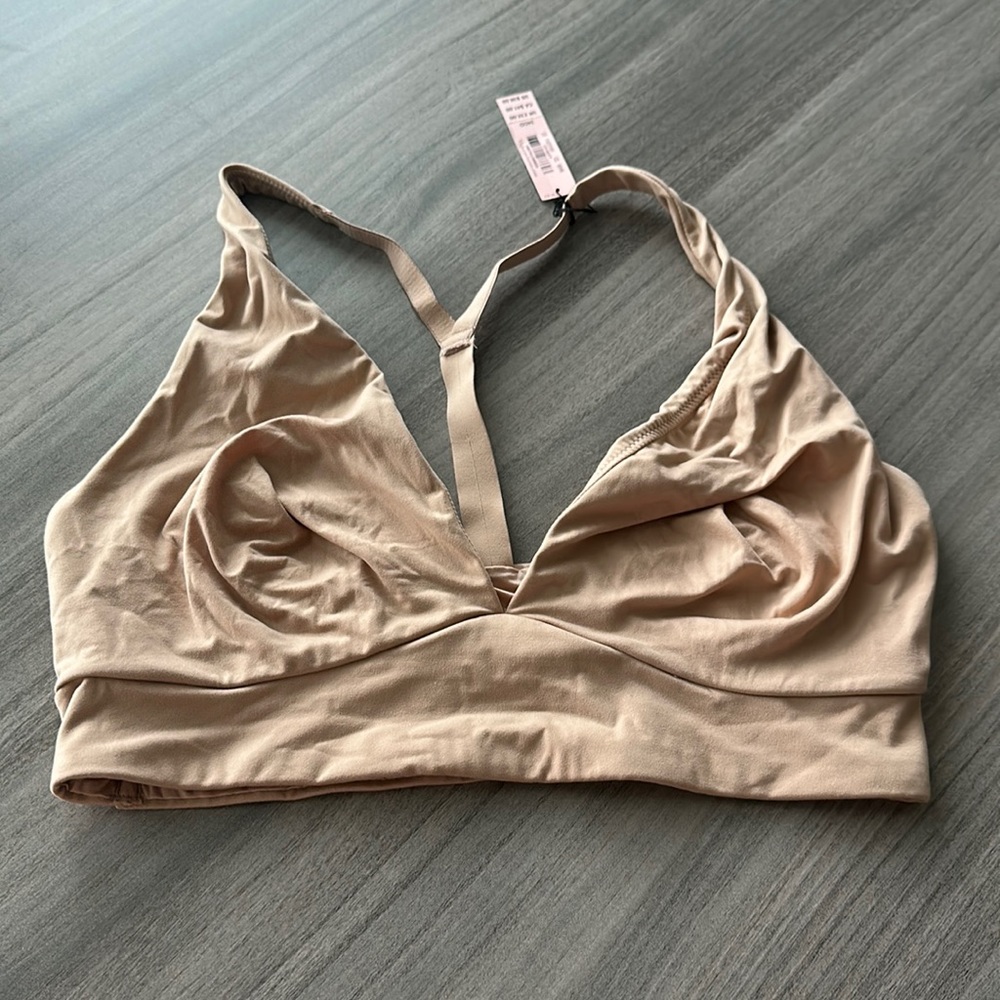 New VS Victoria’s Secret bra 34DD